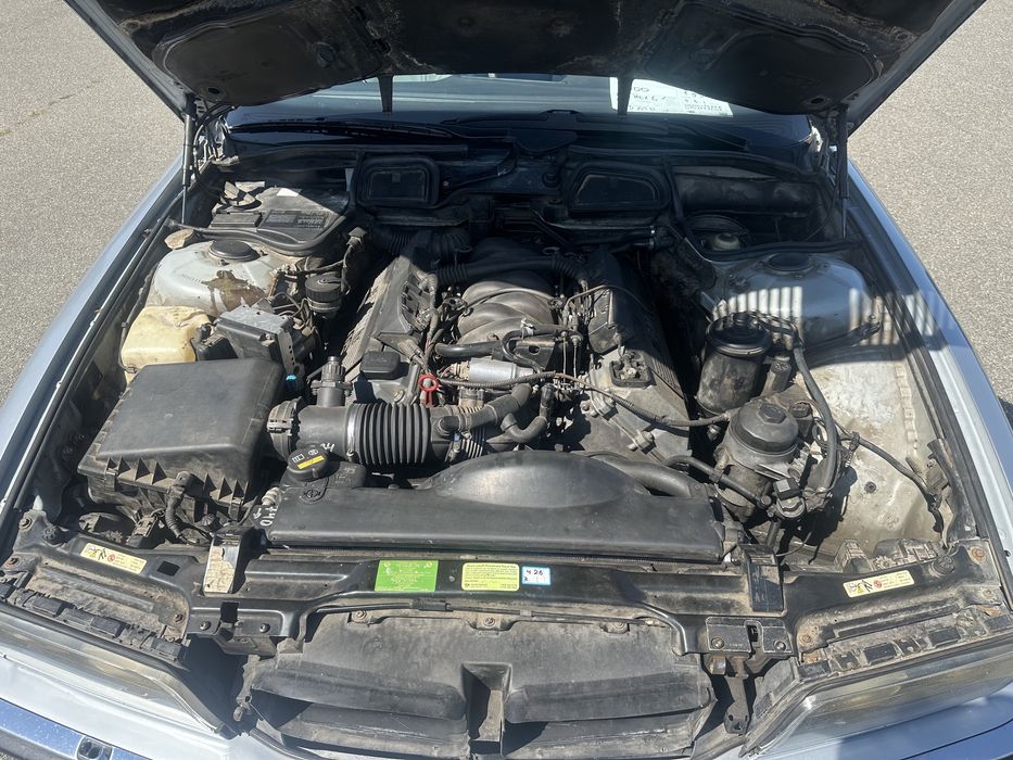 Bmw E38 4.4 МКПП 6-ти ступка