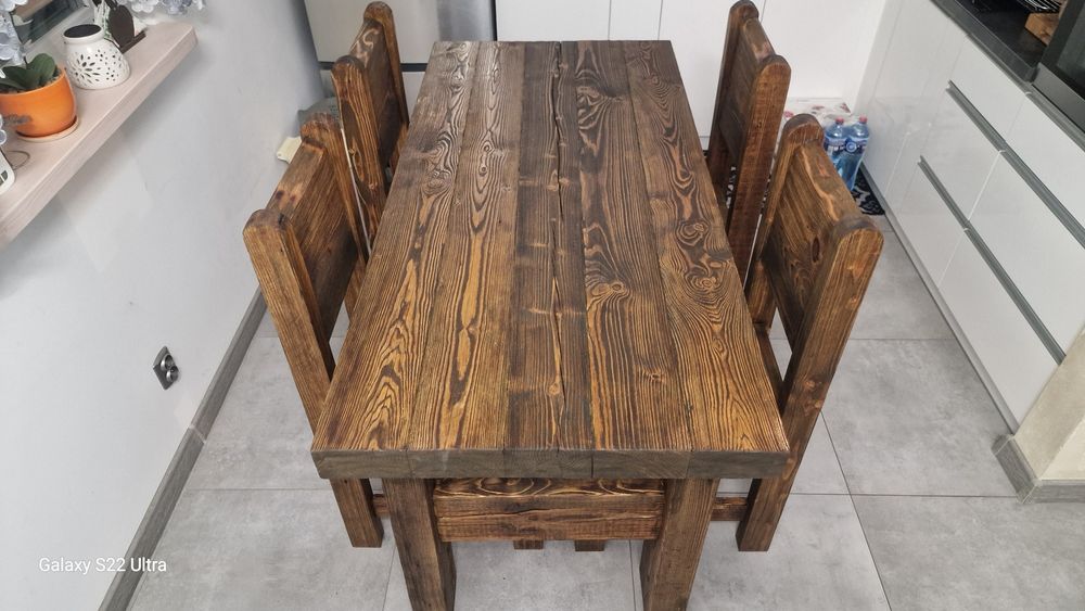 Stół + krzesła *lite drewno