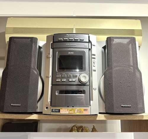 Panasonic SA-AK 600 музыкальный центр с колонками