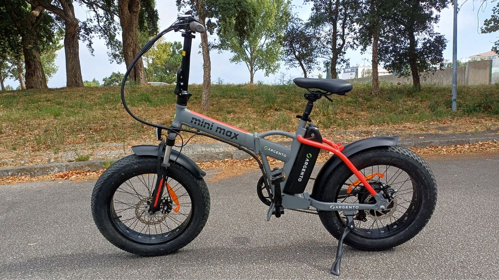 Bicleta elétrica dobravel