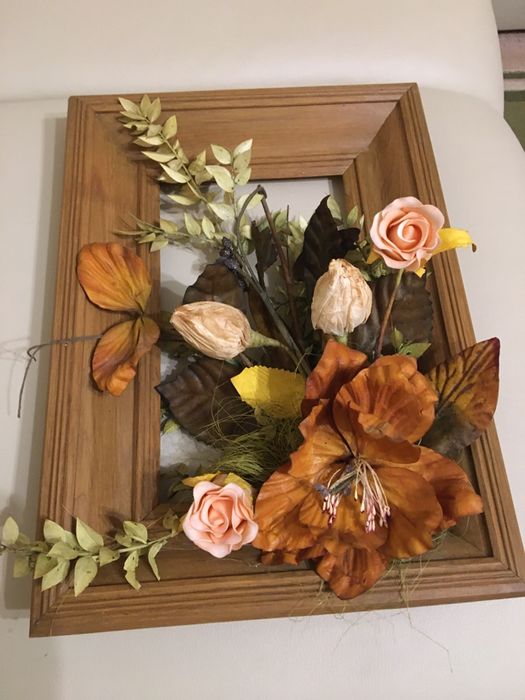 Kwiaty jakzuwe w drewnianej ramce 27/37