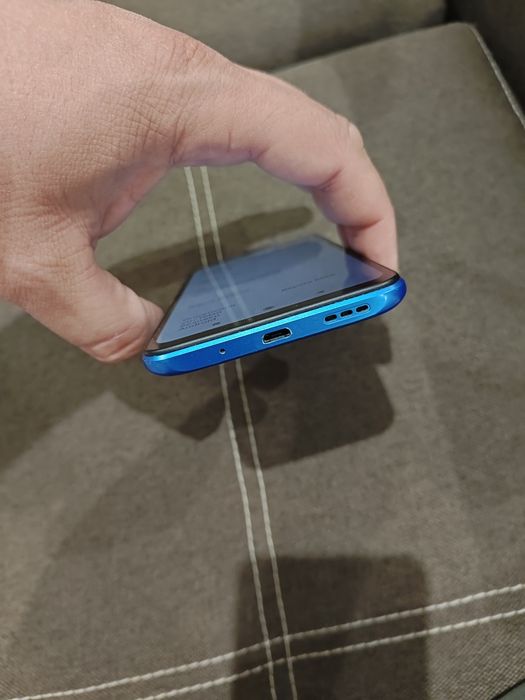 Телефон Xiaomi Redmi 9A