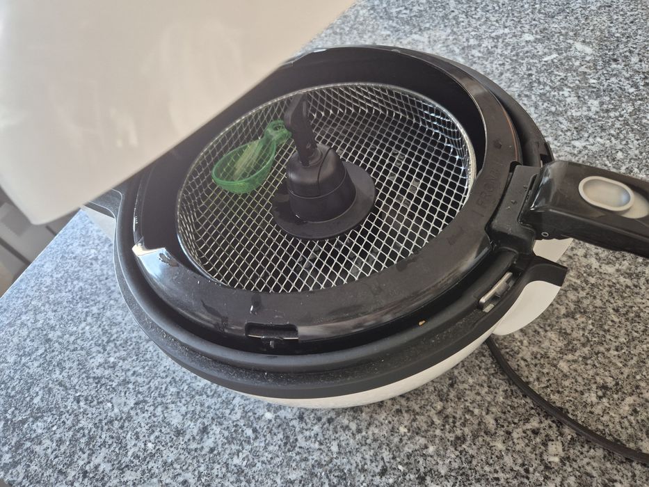Fritadeira sem Óleo Tefal – Excelente Estado