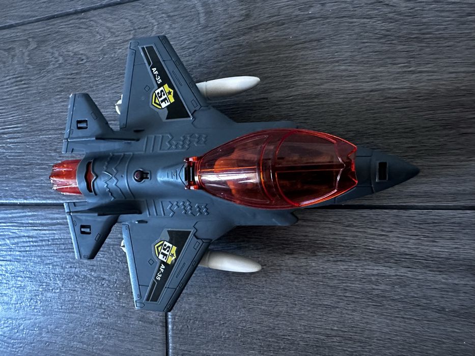 Дитячий військовий літак з пілотом | Світломузика