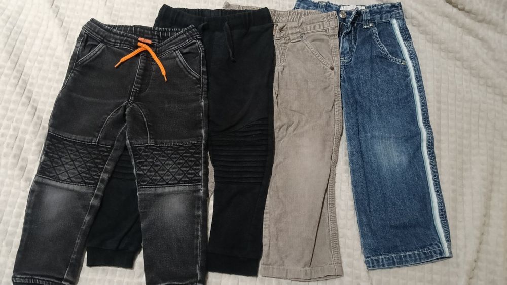 Набір штанів на хлопчика, 98 розмір