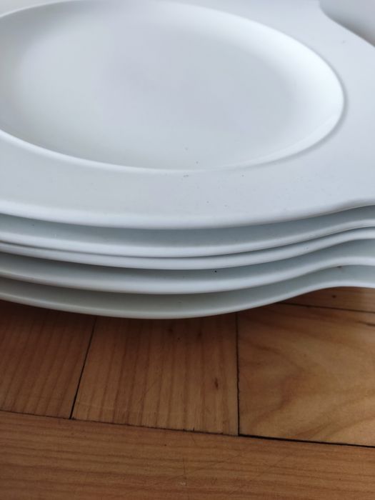 Porcelanowe talerze