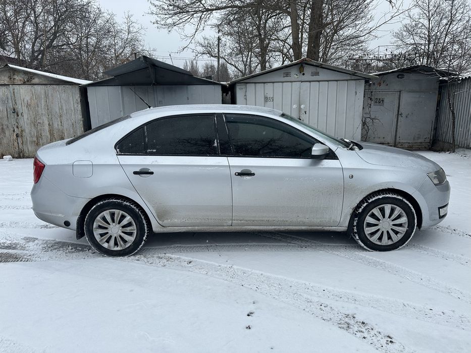 Оренда Шкода Рапид 1,6 газ/бензин 2013г