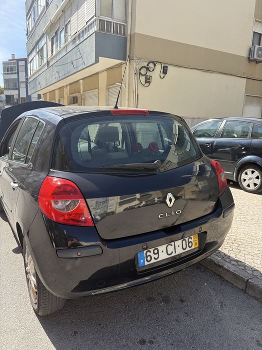 Renault Clio 2006 1.2
