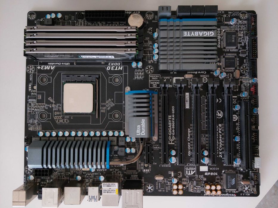 Komputer zestaw Amd Gigabyte