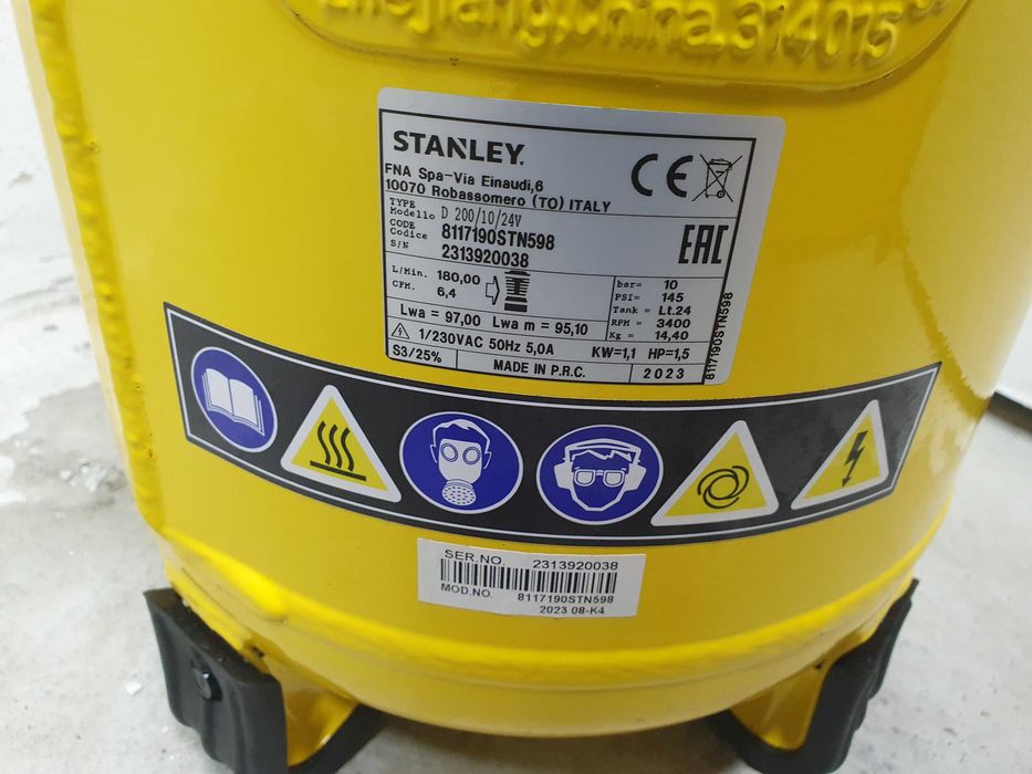 Kompresor Pionowy Stanley 24L 8 Bar