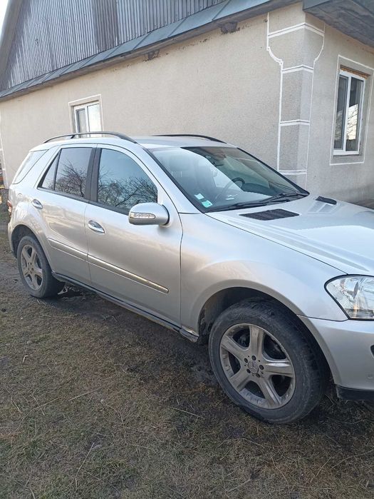 Mersedes- Benz ML 280 CDI  3.0