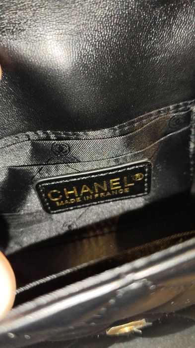 Ekskluzywna Mini Torebka Chanel Makeup – Quilted Lambskin Style z łańc
