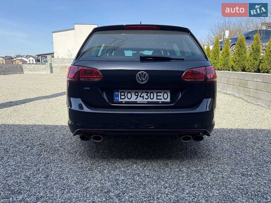 Volkswagen Golf R 2015