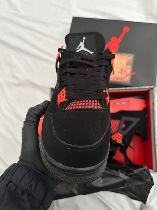 Jordan 4 Red Thunder 42