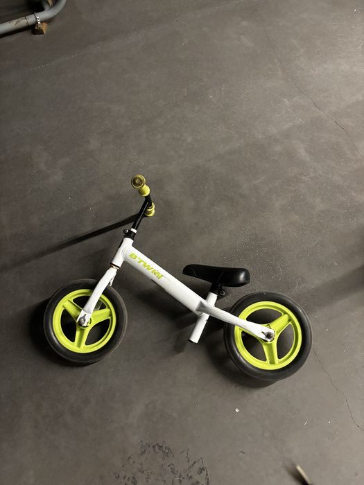 Bicicleta btwin sem pedais