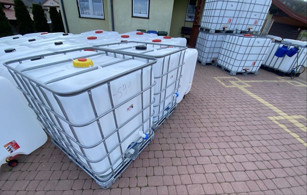 Zbiornik Paletopojemnik Mauzer 1000l  na paliwo, wode itp.