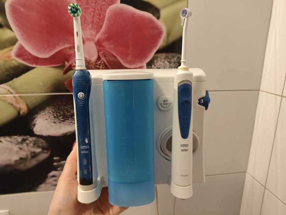 Szczoteczka elektryczna z irygatorem, oral b , oxy jet