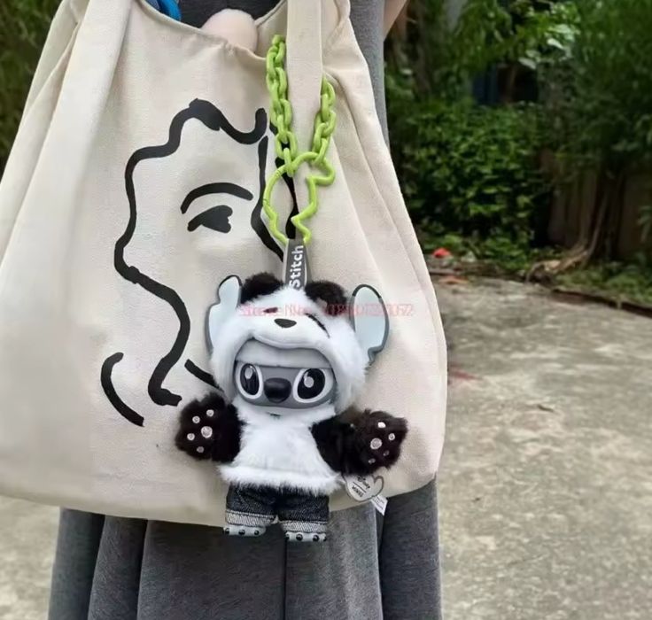 брелок Stitch лимитированный  MINISO × Disney GenZ Street Панда