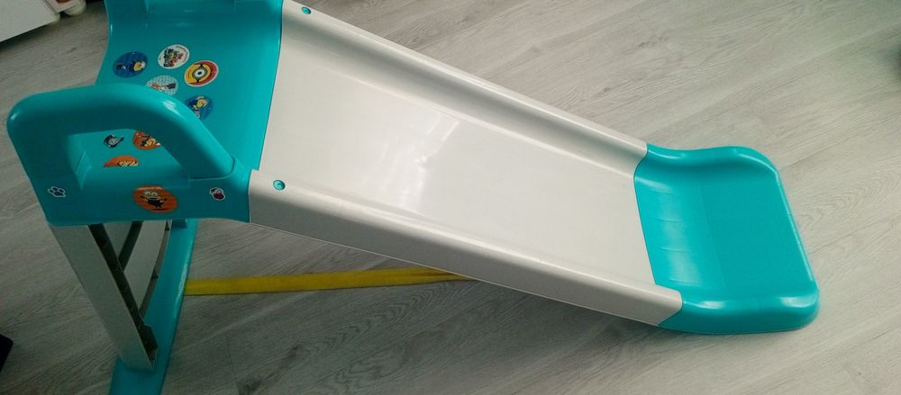 Zjeżdżalnia dla dzieci