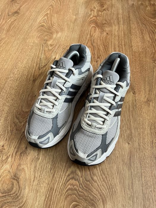 Кроссовки Adidas Response CL Origanals Оригинал