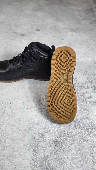 Розпродаж Зимові кросівки Nike Air Force 1 Utility 2.0 (EUR-38.5-40.5)
