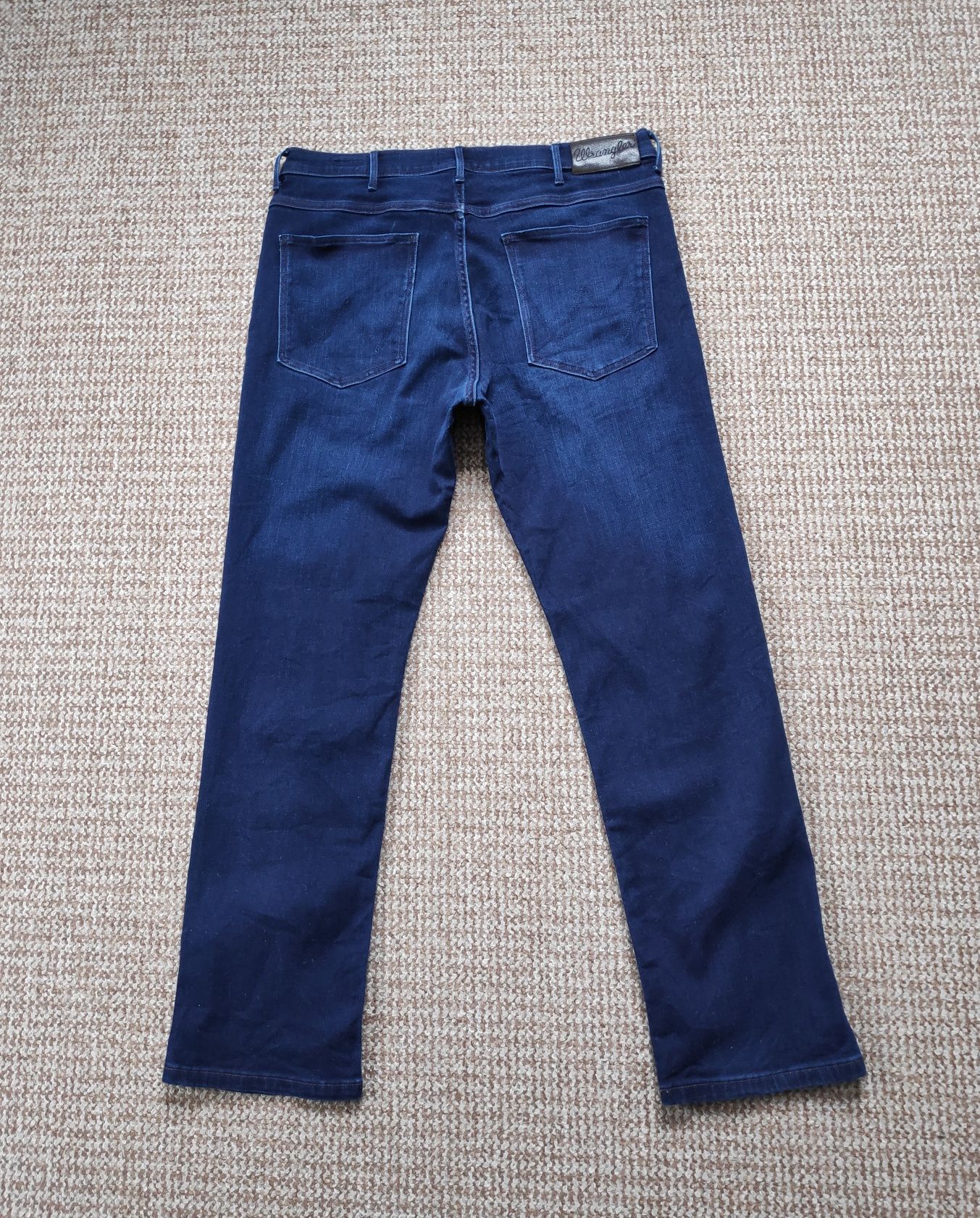 Wrangler Arizona Soft Luxe W34 L30 700 Olx