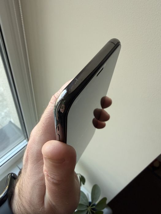 iPhone XS Max 64GB Face ID / R-SIM / тріснуте заднє скло