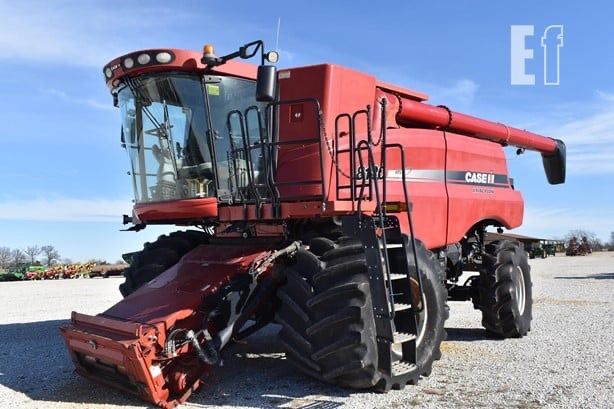 Продам комбайн Case Кейс 8120