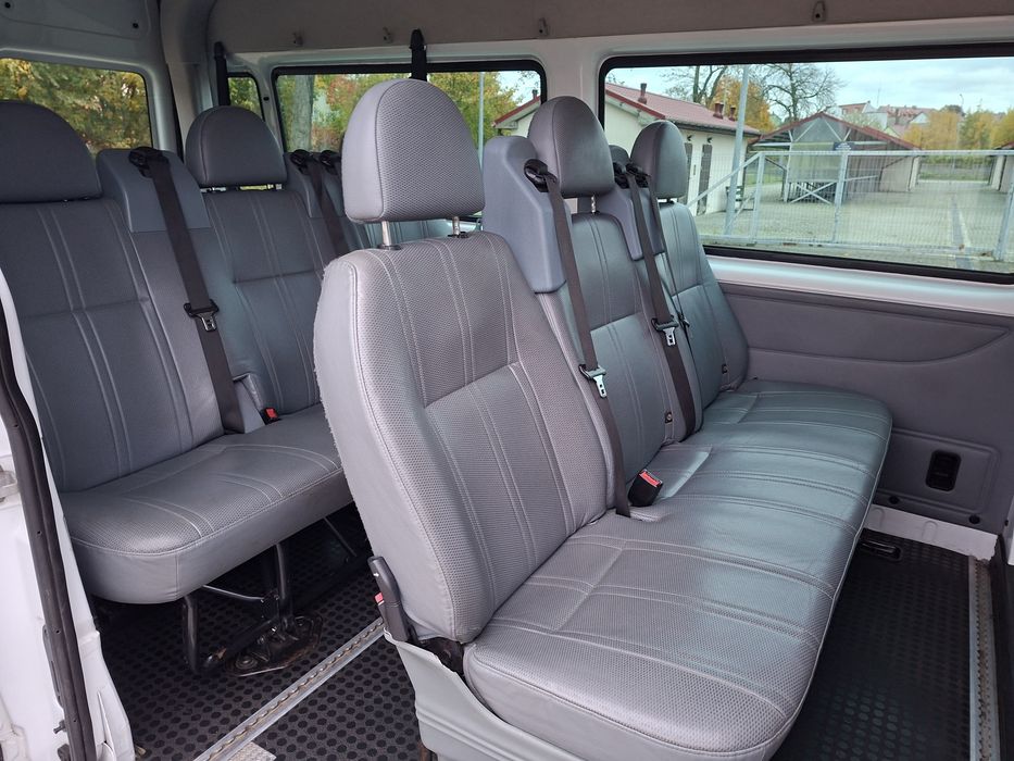 Ford Transit 2012 9 osobowy
