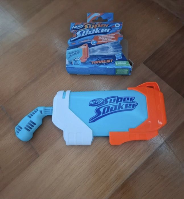NERF de água- nunca usada