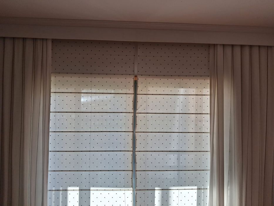 Vendo estores e portières como novos
