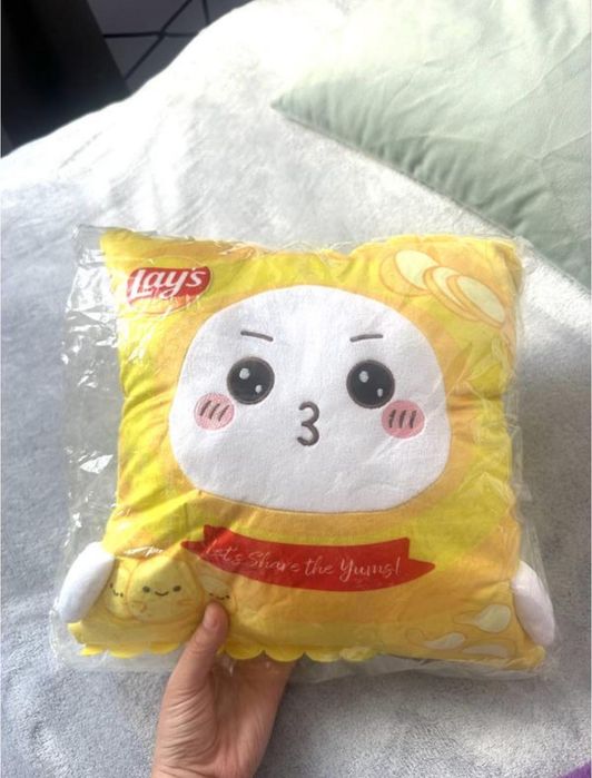 Подушка іграшка Lays