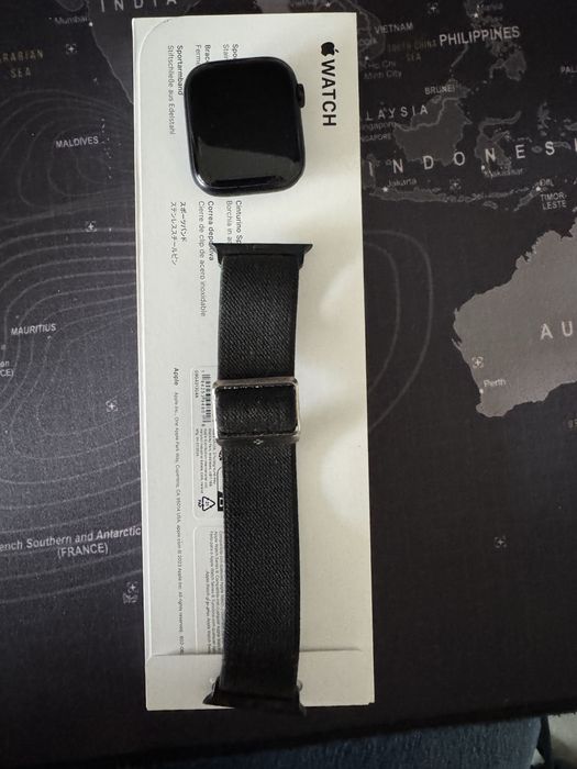 Apple watch series 8 GPS + Cellular 45mm midnight c/caixa