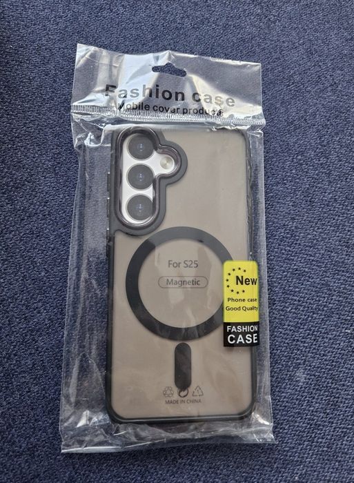 Etui do Samsung Galaxy S25