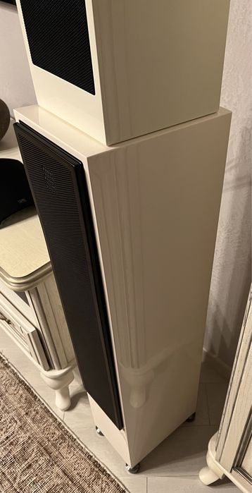 Martin Logan Motion 40 напольная акустика трехполосная USA