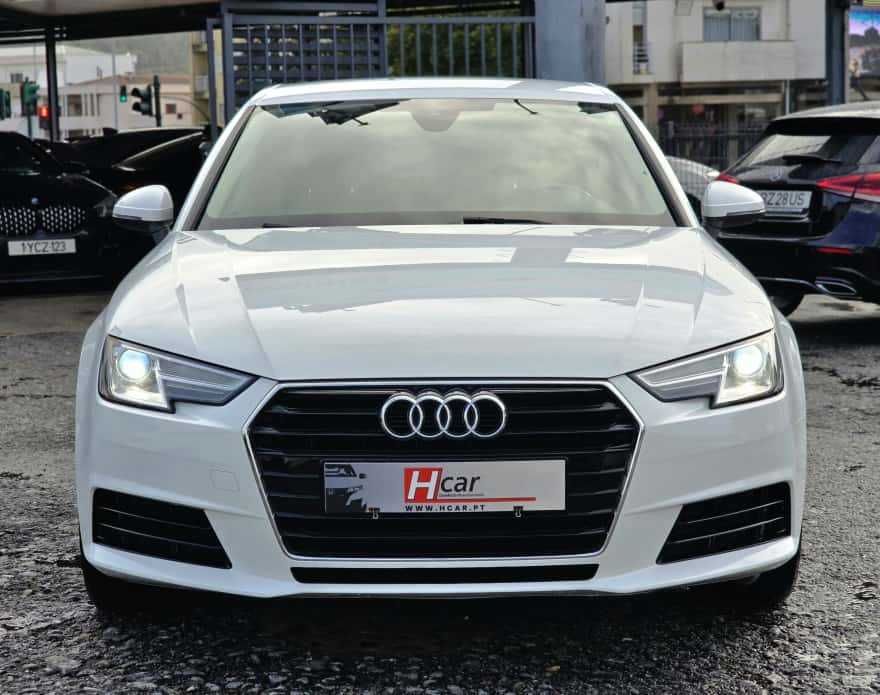 AUDI A4 LIMOUSINE B9 S LINE 2.0TDI 150CV