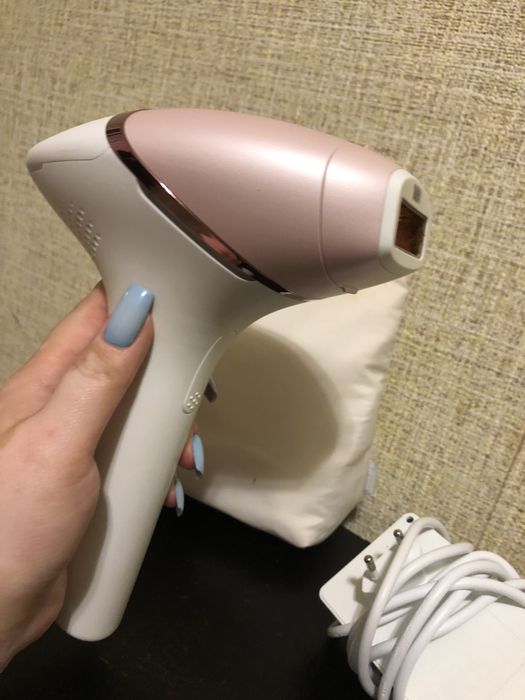 Фотоэпилятор Philips ( отличное состояние)