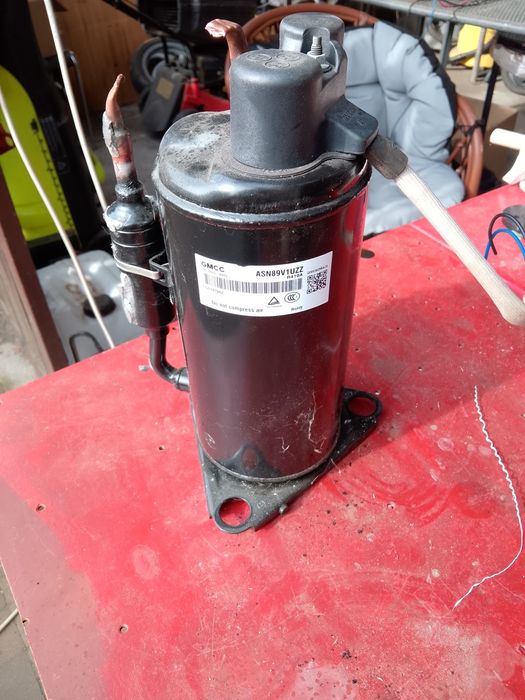 Sprężarka GMCC89U1 UZZ