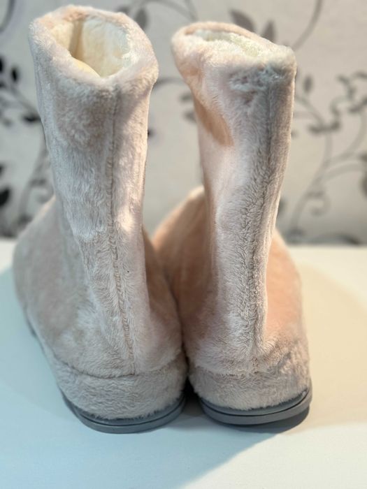 Чобітки жіночі домашні Emporio Armani, 39/40р