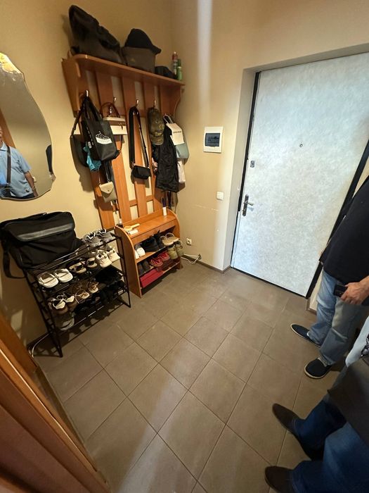 Продажа 1ком.кв.37кв м.Деснянский р-н.ул.Драйзера 40