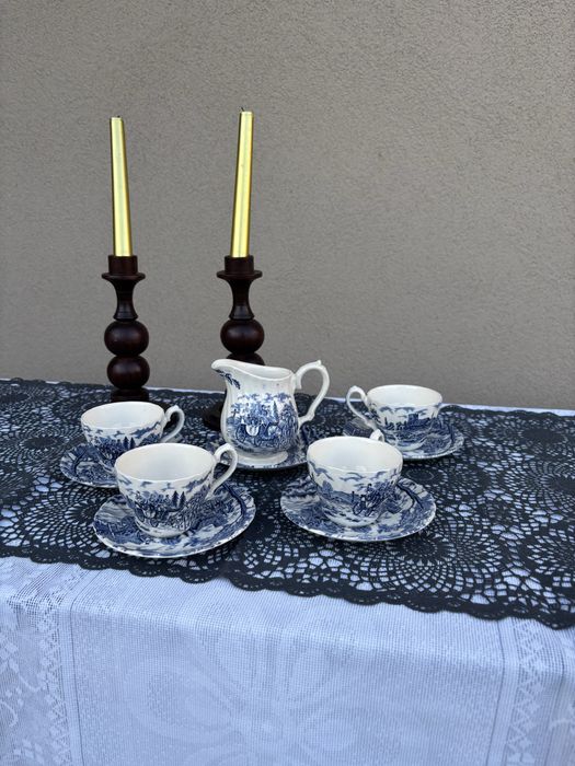 Conjunto MYOTT Royal Mail