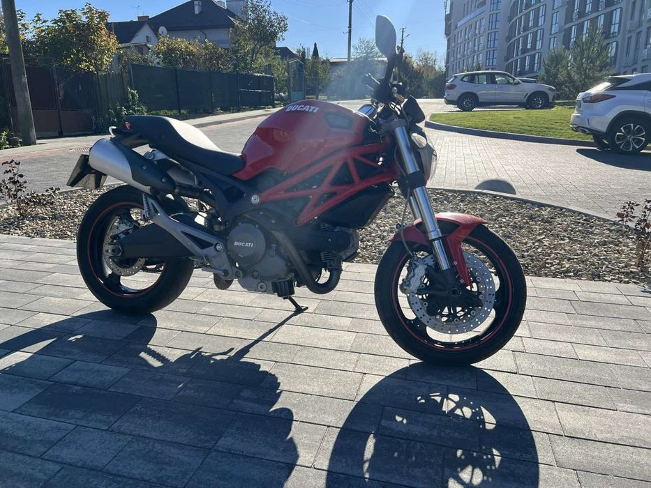 Ducati monster 696 ,обмін