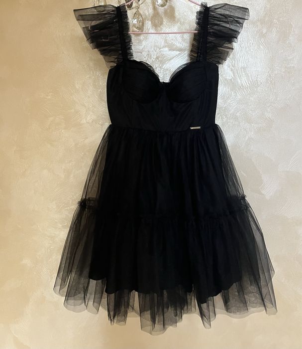 Вечірнє вишукане плаття