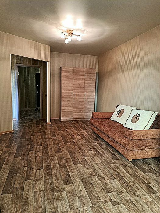 Оренда 1к вул.Зарічанська.