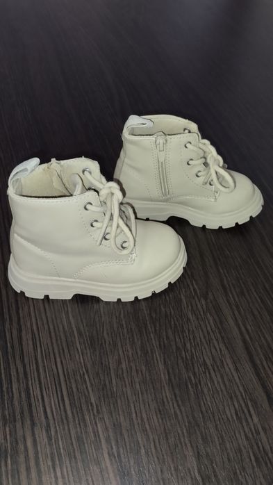 Продам дитячий одяг
