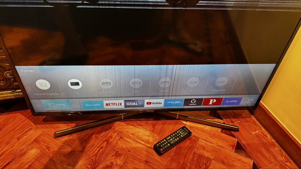 Tv samsung 40 ( avariada )