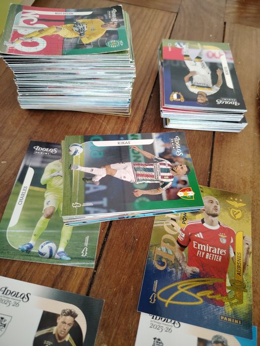 Troco ou vendo cartas Ídolos