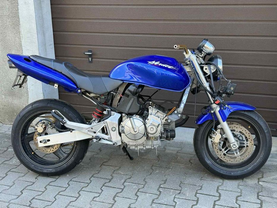 Кришка honda hornet 600