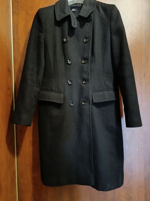 Płaszcz czarny zimowy rozmiar 42