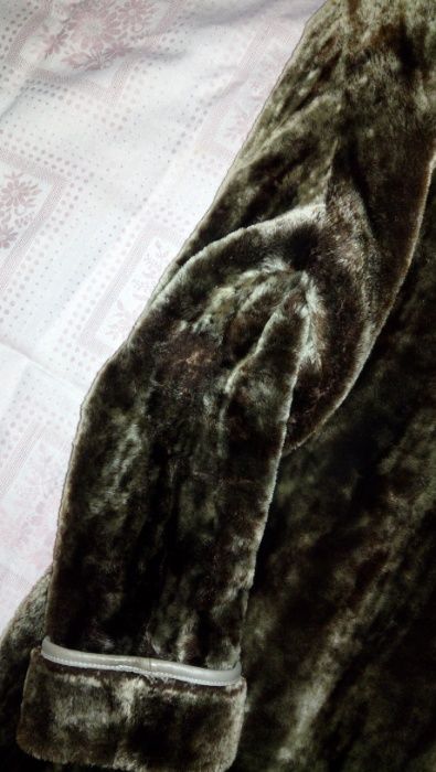 шуба овчина мутон воротник песец размер М